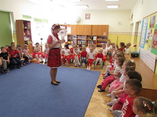 Grafika #49: 29.04.2019 Konkurs edukacyjny-"Piękna nasza Polska cała"