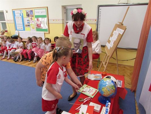 Grafika #54: 29.04.2019 Konkurs edukacyjny-"Piękna nasza Polska cała"