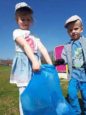 Grafika #43: 25.04.2019 Światowy Dzień Ziemi - zabawy i gry terenowe