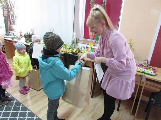 Grafika #3: 17.04.2019 Laureaci konkursu pt. "Stroik Wielkanocny"