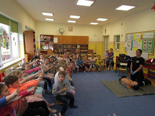 Grafika #22: 08.04.2019 Spotkanie ze Strażakami -ratownikami