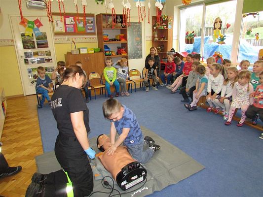 Grafika #26: 08.04.2019 Spotkanie ze Strażakami -ratownikami