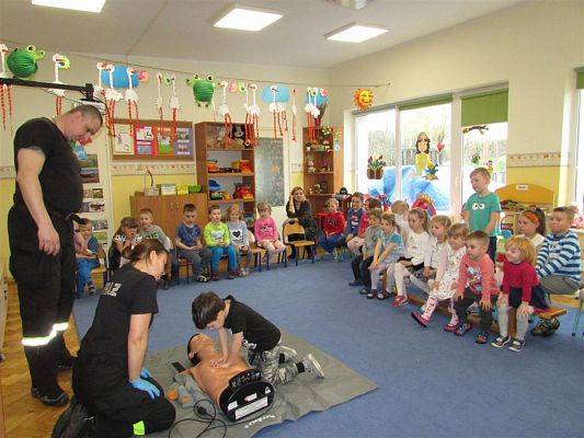 Grafika #30: 08.04.2019 Spotkanie ze Strażakami -ratownikami