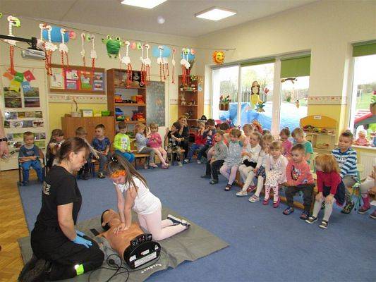 Grafika #34: 08.04.2019 Spotkanie ze Strażakami -ratownikami