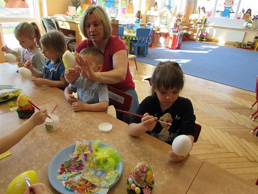 Grafika #9: 05.04.2019 - Warsztaty kreatywne - "Ozdoby wielkanocne"