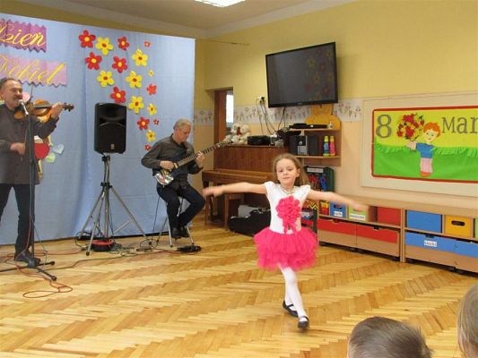 Grafika #53: 08.03.2019 Koncert muzyczny pt.&quot;Z muzyką dookoła świata&quot;