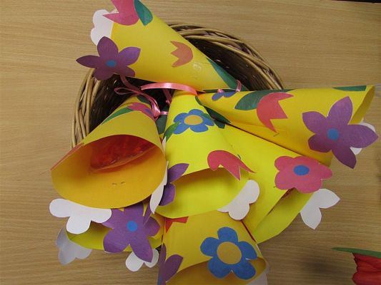 Grafika #10: 08.03.2019 Dzień Kobiet