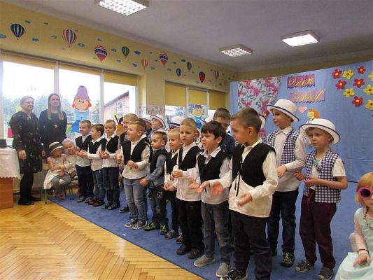 Grafika #88: 08.03.2019 Dzień Kobiet