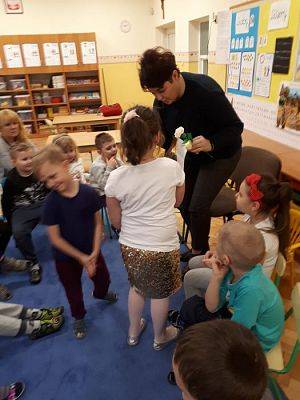 Grafika #3: 27.02.2019r "Mały miś w świecie wielkiej literatury"