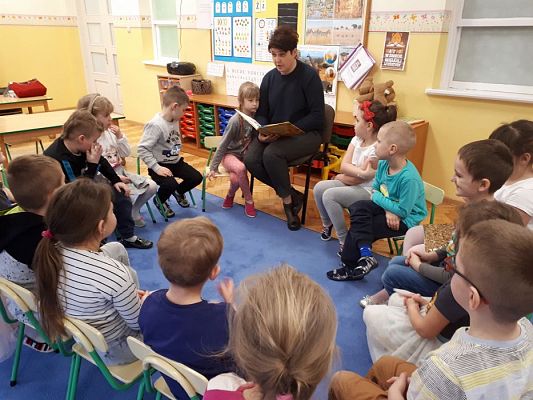 Grafika #5: 27.02.2019r "Mały miś w świecie wielkiej literatury"