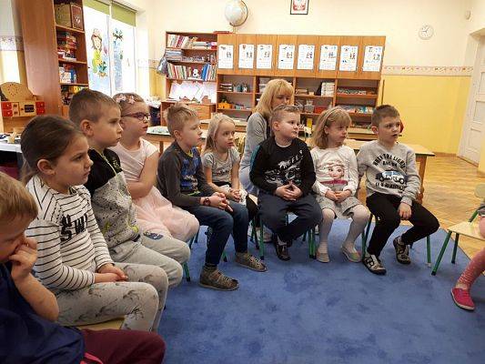 Grafika #10: 27.02.2019r "Mały miś w świecie wielkiej literatury"