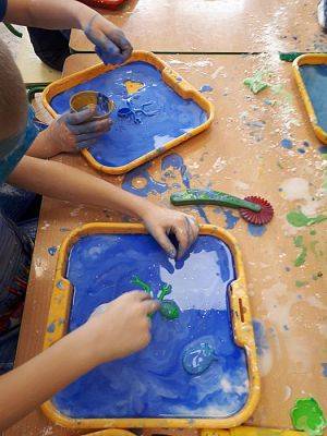 Grafika #11: 20.02.2019 Zabawy z cieczą nienewtonowską