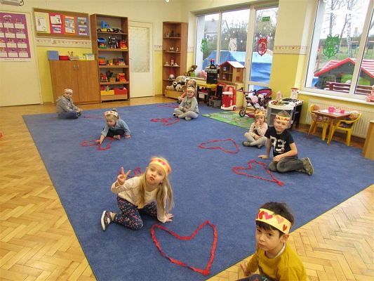 Grafika #4: 14.02.2019 Walentynki - Dzień przyjaźni i sympatii