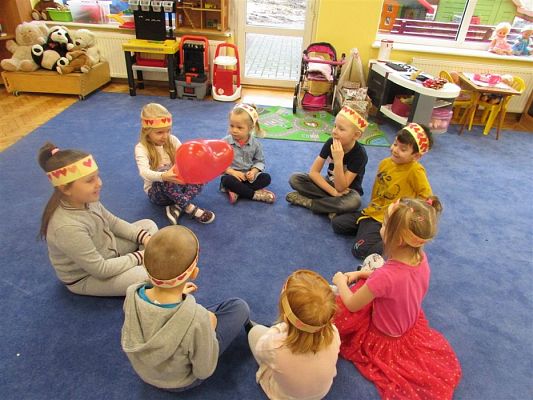 Grafika #15: 14.02.2019 Walentynki - Dzień przyjaźni i sympatii