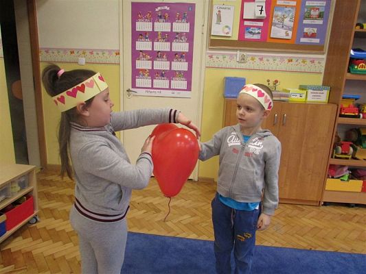 Grafika #24: 14.02.2019 Walentynki - Dzień przyjaźni i sympatii