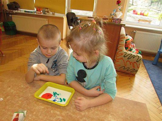 Grafika #26: 12.02.2019 Eksperymentujemy - eksplozja barw