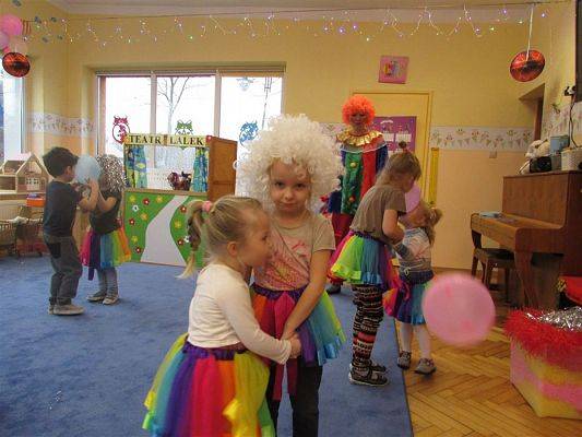 Grafika #6: 11.02.2019 W tanecznym rytmie witamy ferie!