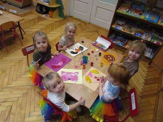 Grafika #24: 11.02.2019 W tanecznym rytmie witamy ferie!