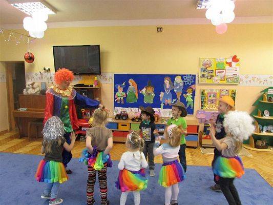 Grafika #27: 11.02.2019 W tanecznym rytmie witamy ferie!