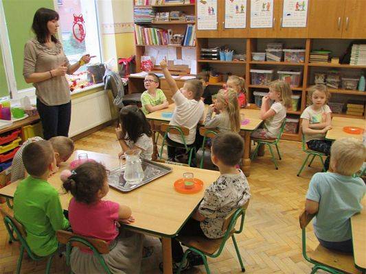 Grafika #10: Fotorelacja z Klubu Małego Odkrywcy