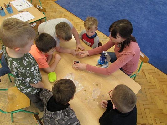 Grafika #16: Fotorelacja z Klubu Małego Odkrywcy