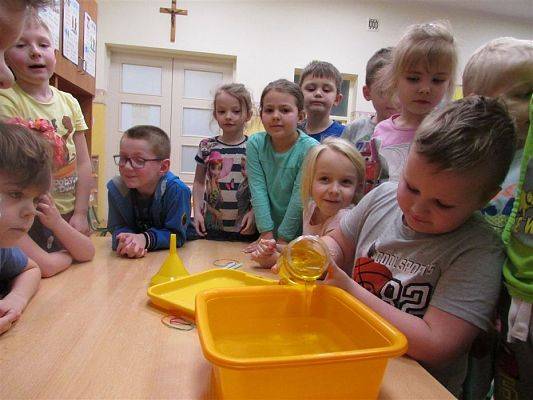 Grafika #29: Fotorelacja z Klubu Małego Odkrywcy