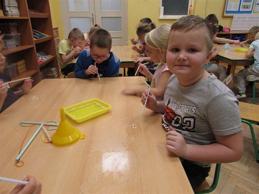 Grafika #30: Fotorelacja z Klubu Małego Odkrywcy