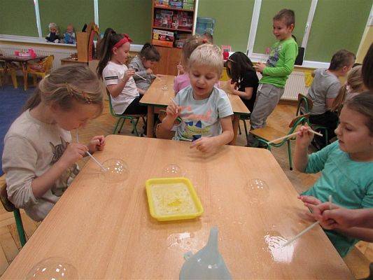 Grafika #31: Fotorelacja z Klubu Małego Odkrywcy