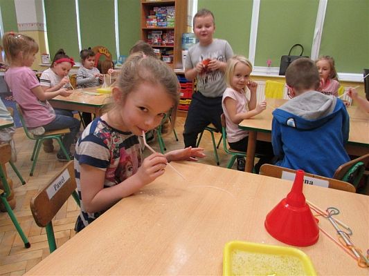 Grafika #33: Fotorelacja z Klubu Małego Odkrywcy