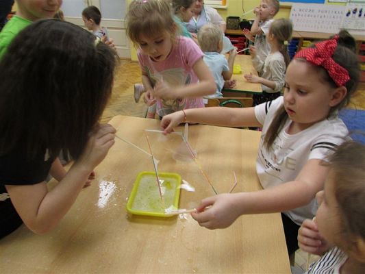 Grafika #39: Fotorelacja z Klubu Małego Odkrywcy