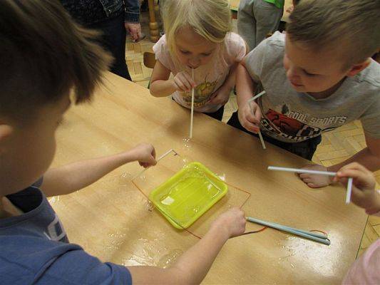 Grafika #42: Fotorelacja z Klubu Małego Odkrywcy