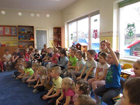 Grafika #7: 08.02.2019 Spotkanie z panią policjantką