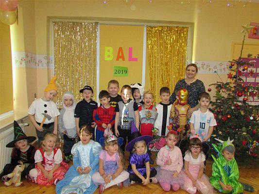 Grafika #0: 18.01.2019 Zabawa karnawałowa z Mikołajem
