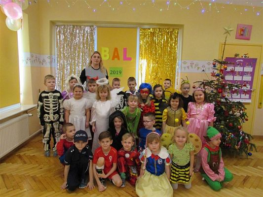 Grafika #4: 18.01.2019 Zabawa karnawałowa z Mikołajem