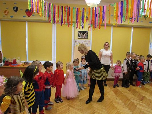 Grafika #31: 18.01.2019 Zabawa karnawałowa z Mikołajem