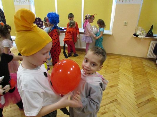 Grafika #46: 18.01.2019 Zabawa karnawałowa z Mikołajem