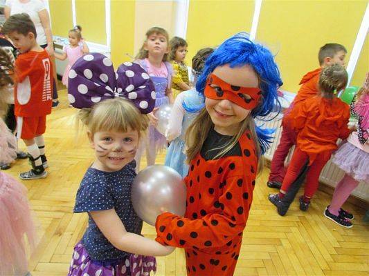 Grafika #47: 18.01.2019 Zabawa karnawałowa z Mikołajem