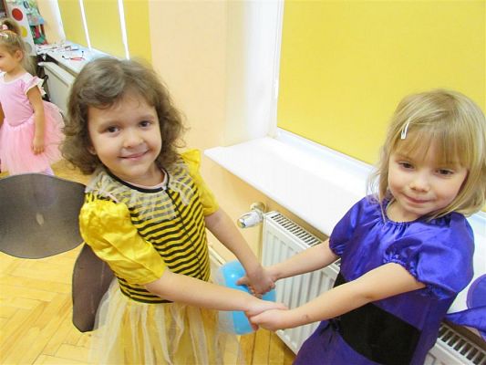 Grafika #49: 18.01.2019 Zabawa karnawałowa z Mikołajem