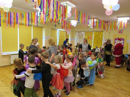 Grafika #61: 18.01.2019 Zabawa karnawałowa z Mikołajem