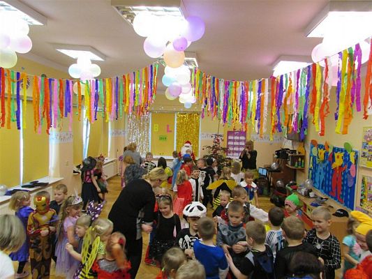 Grafika #65: 18.01.2019 Zabawa karnawałowa z Mikołajem