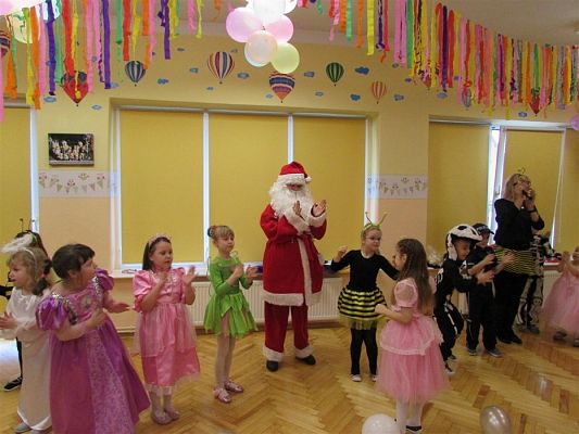 Grafika #71: 18.01.2019 Zabawa karnawałowa z Mikołajem