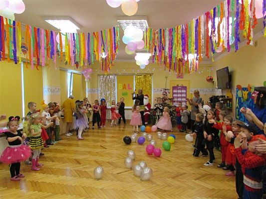 Grafika #76: 18.01.2019 Zabawa karnawałowa z Mikołajem
