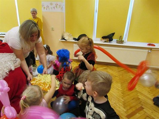 Grafika #78: 18.01.2019 Zabawa karnawałowa z Mikołajem