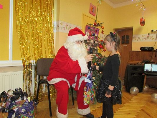 Grafika #83: 18.01.2019 Zabawa karnawałowa z Mikołajem