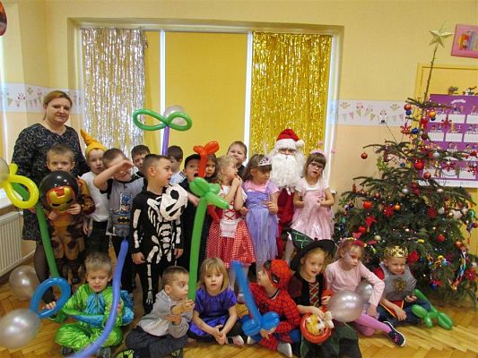 Grafika #93: 18.01.2019 Zabawa karnawałowa z Mikołajem