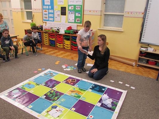 Grafika #20: 04.01.2019 Zajęcia z kodowania z robotem edukacyjnym