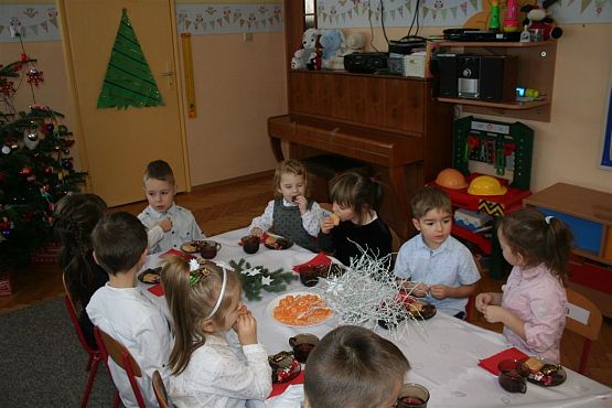 Grafika #13: 21.12.2018 Wigilia w przedszkolu