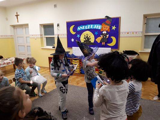 Grafika #3: 30.11.2018 Andrzejki cz.II