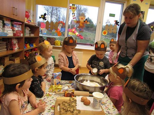 Grafika #15: Światowy Dzień Pluszowego Misia