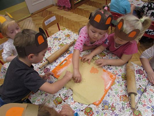 Grafika #30: Światowy Dzień Pluszowego Misia